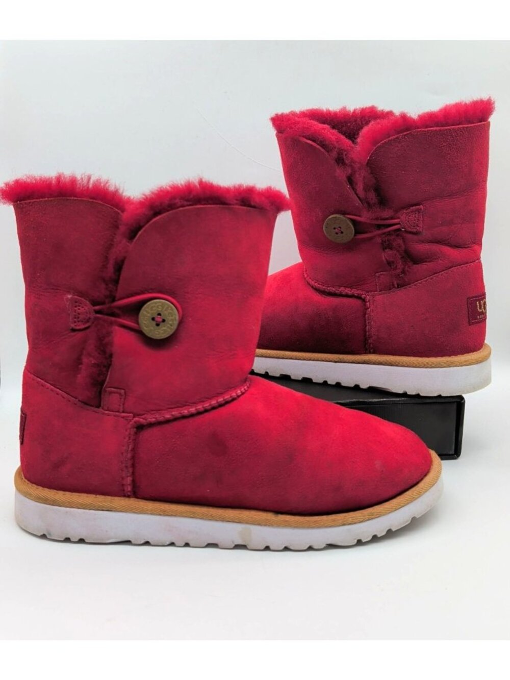 UGG Big Kid Girls Bailey Button Boots Red Size 5 Youth 5991Y